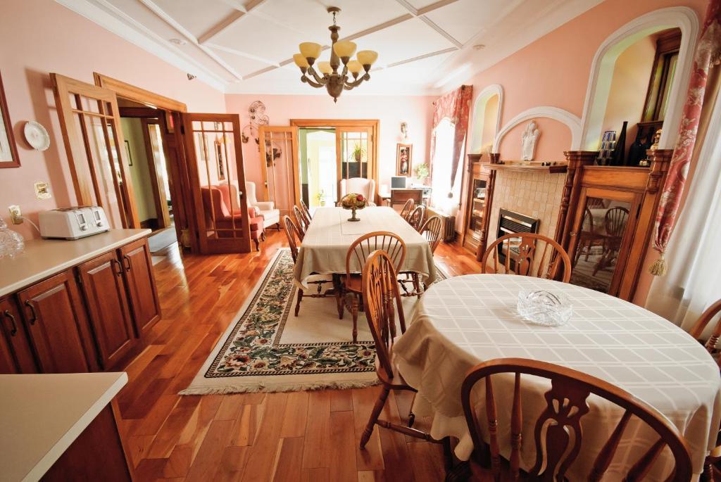 Bed and Breakfast The Harbour House Charlottetown Esterno foto